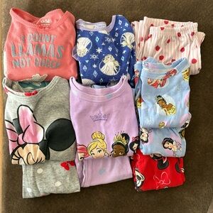 Girls 3T pajama lot.